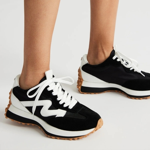 Steve Madden Campo Retro Jogger Sneaker - Picture 3 of 16